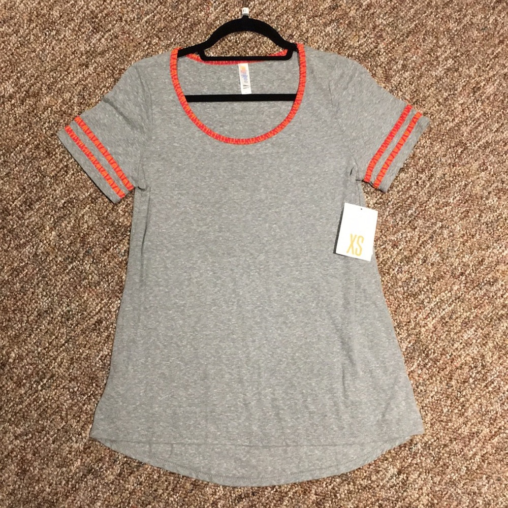 LuLaRoe Classic T